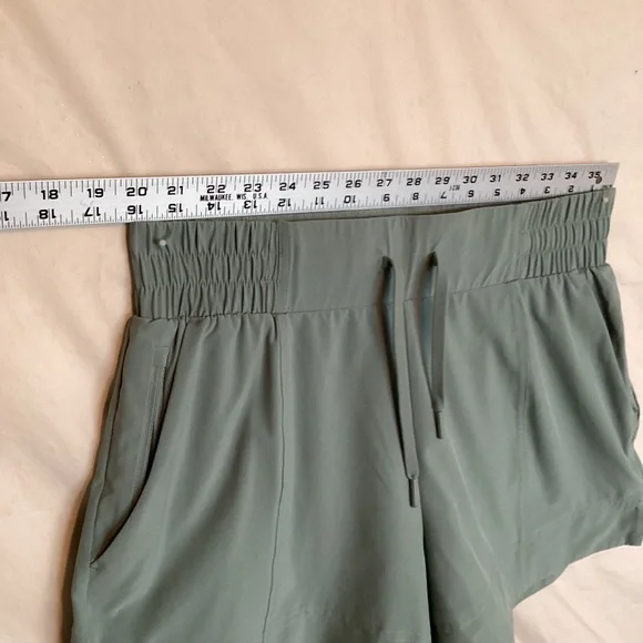 All in motion women’s athletic shorts - Picture 3 of 10